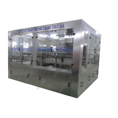 China Velocidade ajustável da máquina da pequena escala 3IN1 do equipamento do engarrafamento da bebida da soda fornecedor