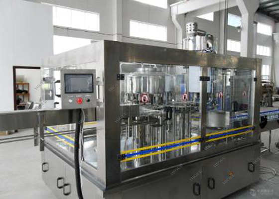 China Garrafas comerciais do plástico da máquina de engarrafamento do refresco do suco de fruto/as de vidro apropriadas fornecedor