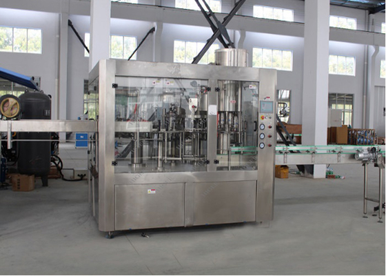 China Máquina de enchimento carbonatada garrafa do refresco, enchimento líquido e máquina da selagem fornecedor