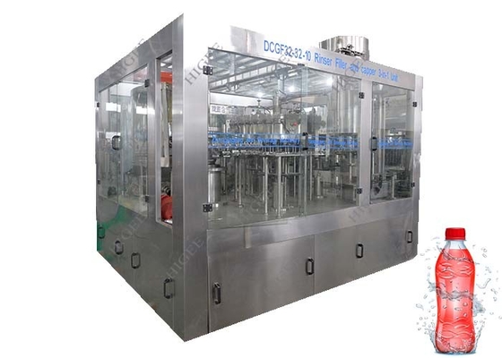 China Máquina de enchimento carbonatada de alta velocidade da bebida, máquina da água de soda para a garrafa do animal de estimação fornecedor
